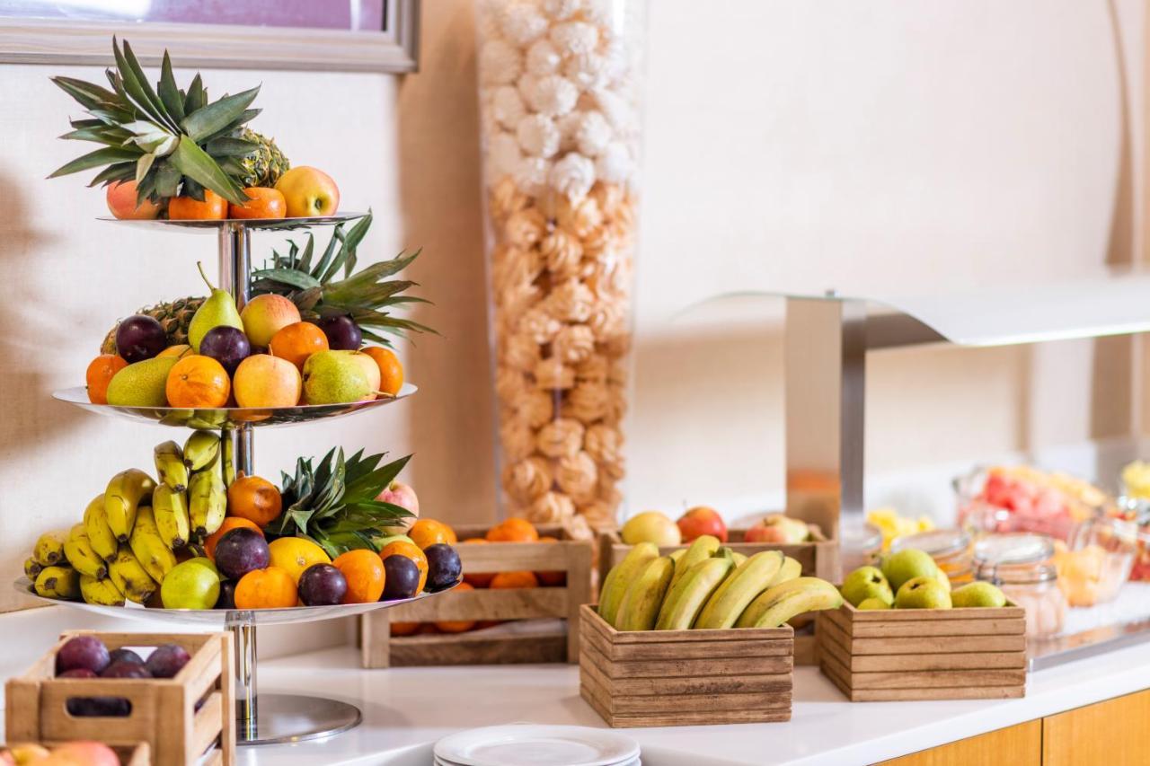 Holiday Inn Muscat Alseeb By Ihg Ngoại thất bức ảnh